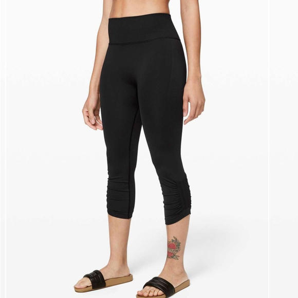 LULULEMON Ebb To Street Crop 21"
Black - Picture 4 of 6